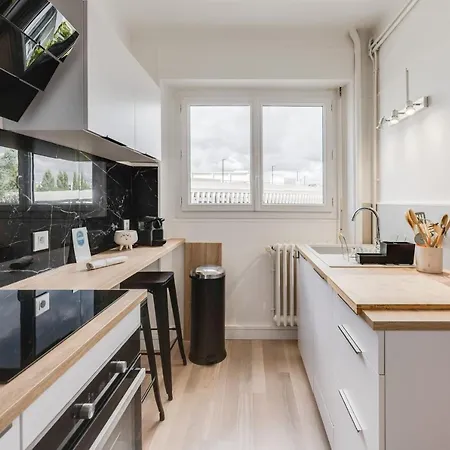 Apartment Le Parmelan - Beautiful T2 With Balcony For Up To 4 People Annecy